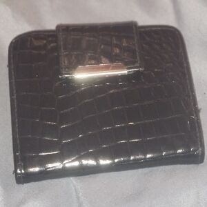 Elegant Black Crocodile-Embossed Wallet